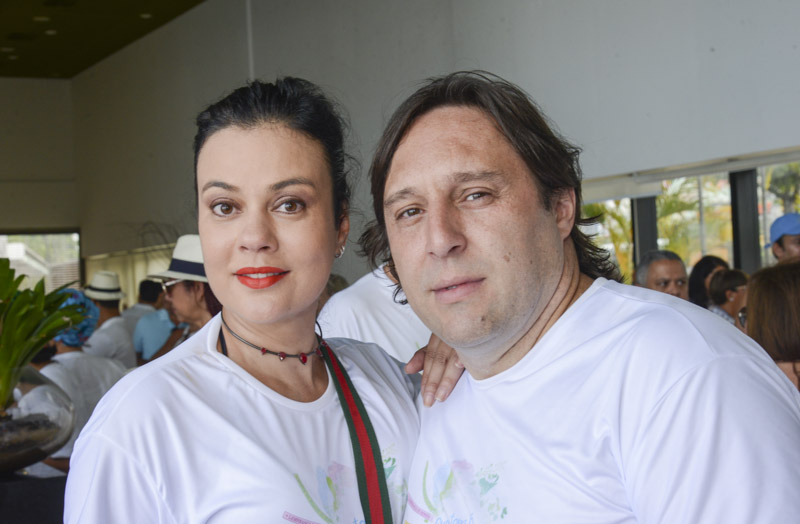  José Renato Martinez e Mila Martinez      